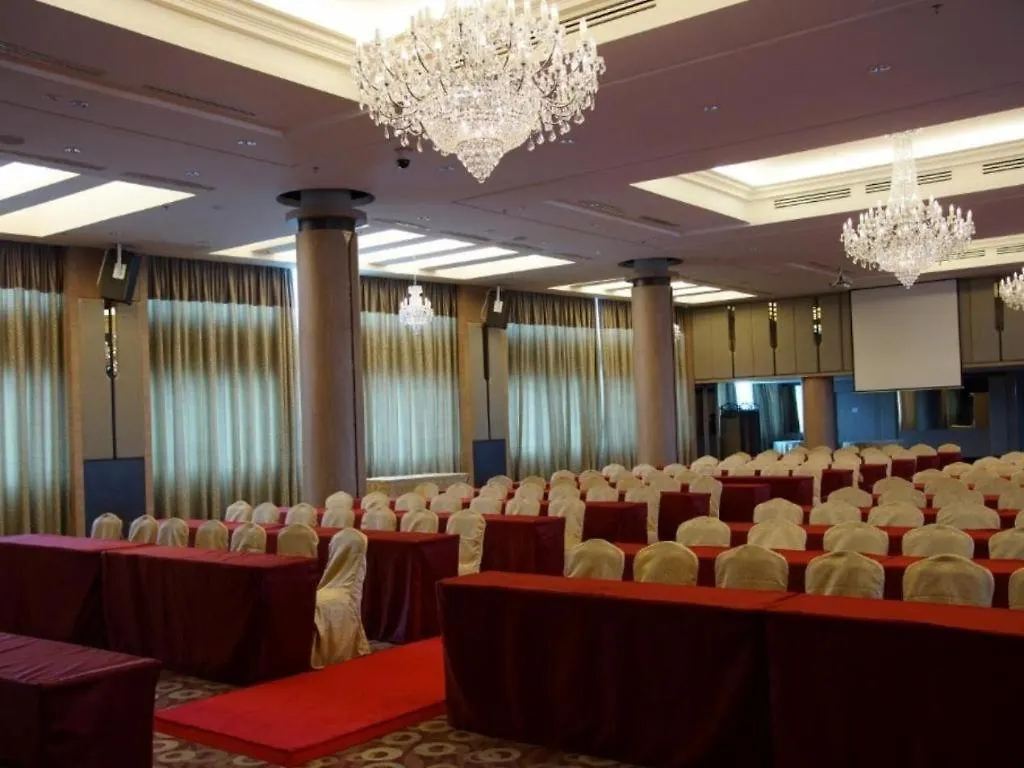 MH Hotel Ipoh 3*,